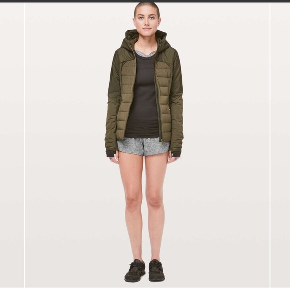 Lululemon Speed Up Short size 6 with a 2.5" inseam Heather Lux Multi Black - Picture 8 of 12